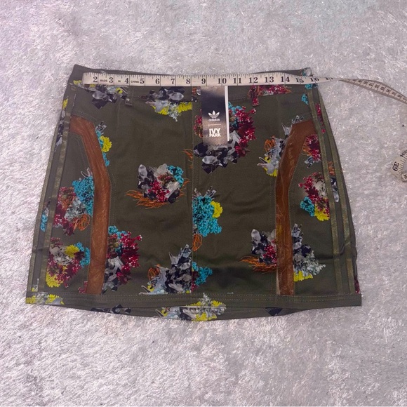 Ivy Park Ivytopia Skirt - Picture 5 of 6